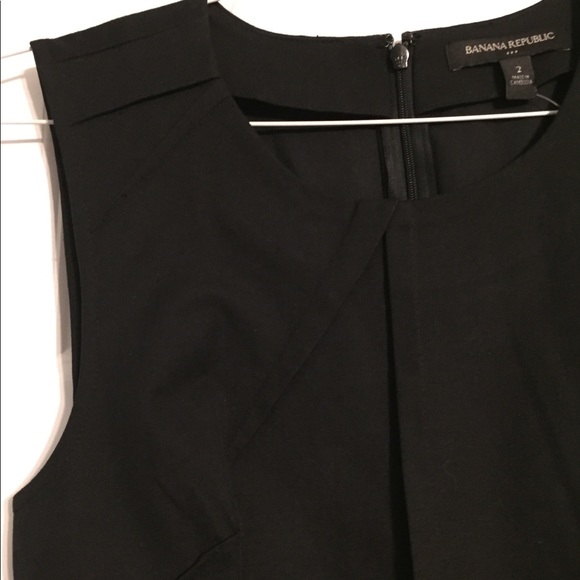 Banana Republic little black dress - Picture 2 of 4